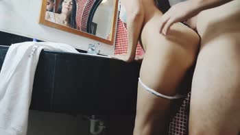 rosibelroxi - Rosibel Roxi's Rump Rendezvous in the Bathroom