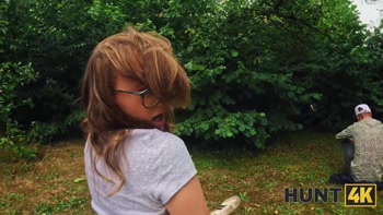 HUNT4K. She sucked a dick and kissed her BF after