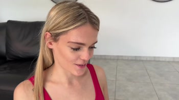 Jade, An Ultra-sexy Teacher... And With No Taboos!