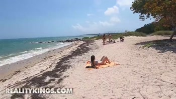 Jimmy Walks At The Beach & Sees Gorgeous Babe Charly Summer Making A Conversation  & Then He Fucks Her - Reality Kings