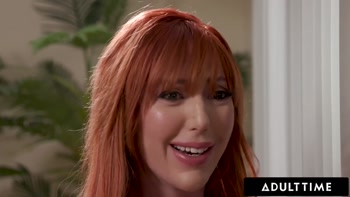 Lauren Phillips Teaches Stepdaughter Aubry Babcock About Bisexuality