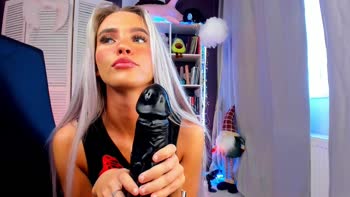 Blush Mikki's Big Ass Blowjob Delight