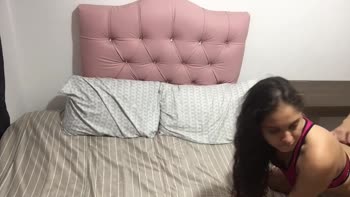 Jessy_hott's Intimate Scissor Play