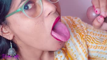 YourPinki's Desi Bhabhi Fantasy: Indian Blowjob & Cumshot