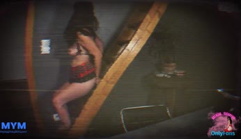 Natacha Sugary's French Flirtation: Wet Cam Fun and Sensual Solos