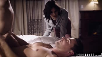 Krissy Lynn's Cheating Husband Gets Caught in Threesome with Babysitter