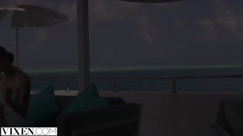 VIXEN Alone of vacay, sexy Freya finds a new distraction
