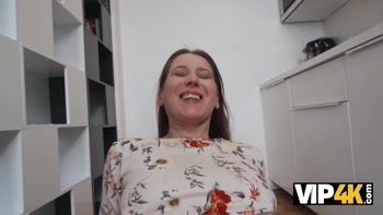 VIP4K. A Horny MILF picked up a Younger guy and Seduced him in the park