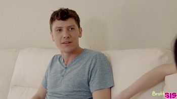 Sweet Eighteen - S9:E8