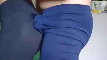 College-Couple's y Leggings Encounter: Doggystyle Assjob & Cumshot