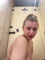 JucieLussie's Wild Public Solo - Fingering, Face Sitting & Close Up Masturbation