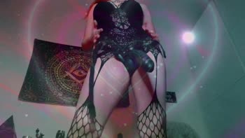 Goddess Ruby Snowbunny - Ruby Snowbunny's Sissy Conditioning: Mesmerizing BBC Dildo Delights