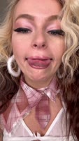 Camrenxoxo's Squirting Cosplay Dream