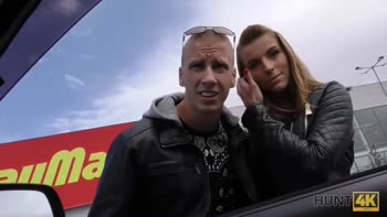 HUNT4K. Finally Hunter Performs Successful Pickup at Shopping Center