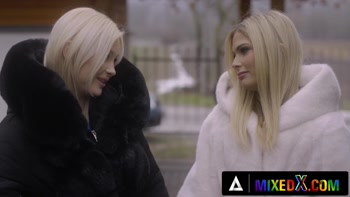 MIXEDX - Hot Blondes Zazie Skymm & Candee Licious Share Passionate Foot Worship