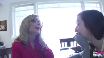 Nina Hartley's Steamy Step Fantasy: Cougar Mom Licks Teen (18+) Cutie's Pussy
