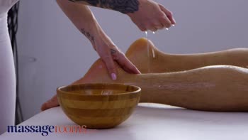 Esluna's Tattooed Temptation: Oil Massage Leads to Romantic Sex