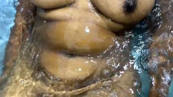 Sexy_Nehaa - Sri Lankan Beauty Nehaa's Steamy 60FPS Ride