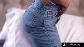 Aften Opal Catches Leana Lovings in Steamy Solo Session