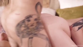 Eva Maxim's Shemale Slay: Shopping Spree Leads to Big Tits, Deepthroats & Cumshots