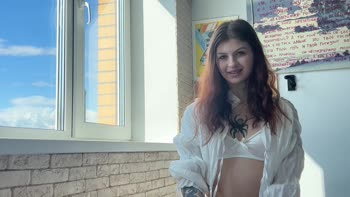 LinaMigurtt's Tinder Truth: A Sexy Cosplay Date Unravels