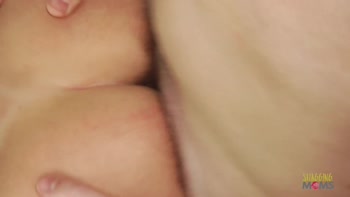 Mature Beauty Lili's Solo Delight: Touching & Teasing