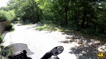 HUNT4K. A bike ride ended up as a perfect outdoor deepthroat and sex