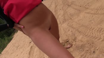 Stunning Teen (18+) Lucy's Outdoor Stripping Revelation