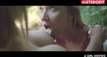Czech Blondes Angel Piaff & Nathaly Cherie Sizzle in Outdoor Lesbian Romp