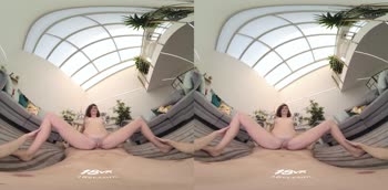 Isabella De Laa's Czech Adventure: Thick Dick in VR Anal Delight