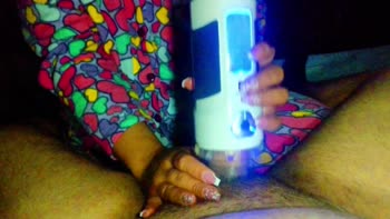 BestMexicanPussy Wows with Lightning Fast Handjob & Vibrator Delight