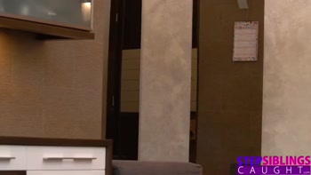 "I love how your dick tastes" Ohana Petite compliments Stepbro - S23:E8