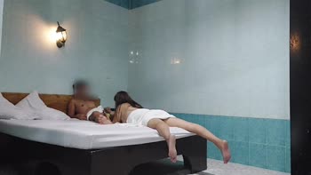 Cdo Couple's Wild Cebu Adventure: Hot Wife Flirts with Supervisor