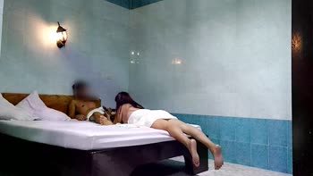 Cdo Couple's Wild Cebu Adventure: Hot Wife Flirts with Supervisor