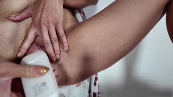 CindyLouDirty's Desperate Pleasure: Shaving to Vibrating Her Clit