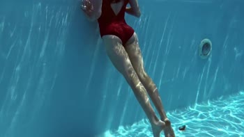 Fernanda's Pink Perfection: Underwater Gymnastics Delight