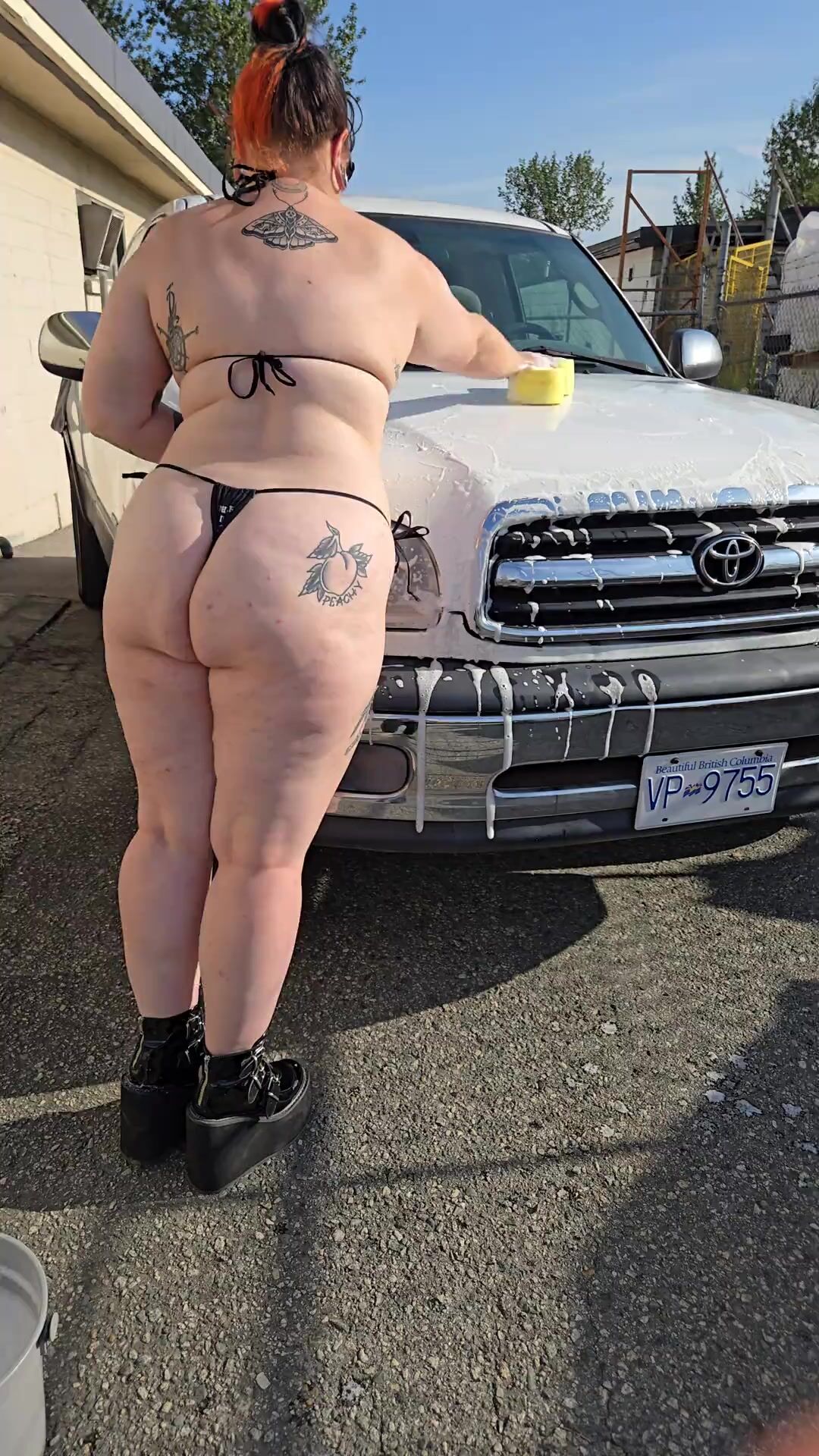 Livingdani's Thick Goth Girl Bikini Car Wash is Open for Business