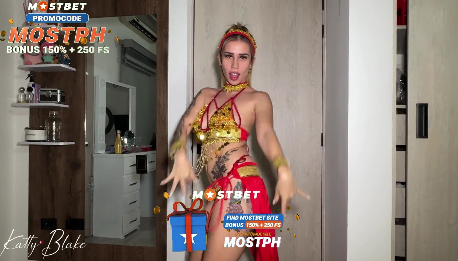 ARAB DANCER OILS HER ASS AND RIDES a COCK UNTIL HE MAKES IT COME - KATTY BLAKE