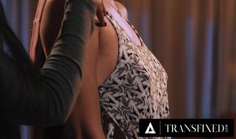 Lily Starfire Transfixes Zariah Aura in Sizzling Interracial Romp