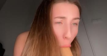 DeluxeGirl Teases Big Tits & Ass with Vibrators in 60FPS Solo