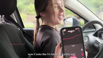 Dani Ortiz's Vibration Obsession: Colombia Cutie Masturbates in High-Def
