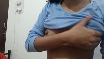 desi_girl23 - Desi Girl's Sweet Surprise: Masturbation In My Honor