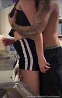 SkatistaTatuado's Hot Cousin Surprise: Wet Fun in HD
