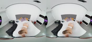 Kristy's Steamy VR Night: Unbridled Passion in Bed