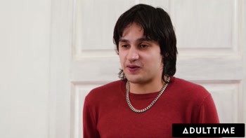 Mistaken Pleasure: Aderes Quin's Anal Surprise for Stepson Elias Cash