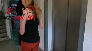 Bikergirl_97's Public Strip Show Ends in a Steamy Facial