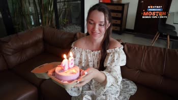 Deluxe_Bitch - Deluxe Bitch's Birthday Surprise: Step Sis Creampied Raw