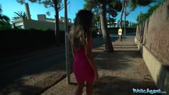 Briana Banderas's Spanish Seduction: A Beachside Rendezvous