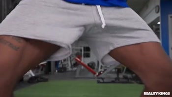 Watch Out, the Gym Makes Her Horny Reality Kings