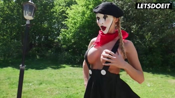 Sexy Street Mimes
